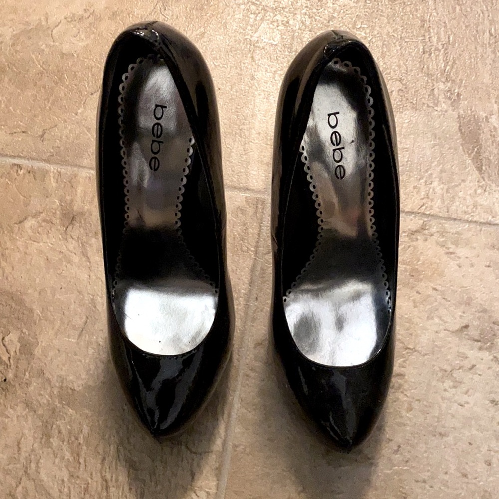 Patent leather bebe high heels